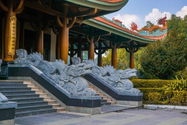 Ben Duoc Tapınağı (Den Ben Duoc), Cu Chi Tüneli, Ho Chi Minh, Cu Chi Tüneli 'nin yanındaki tarihi devrimci bölge, 1975' ten önce Vietnam 'ın ünlü üssü.