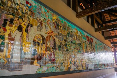 Cu Chi Tüneli, Ho Chi Minh Şehri, Vietnam - 21 Aralık 2019: Ben Duoc Tapınağındaki Renkli Duvar Resimleri (Den Ben Duoc)