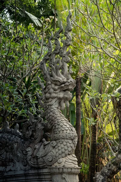 Lugar Tranquilo Para Acalmar Sua Mente Alma Buu Long Pagoda — Fotografia de Stock