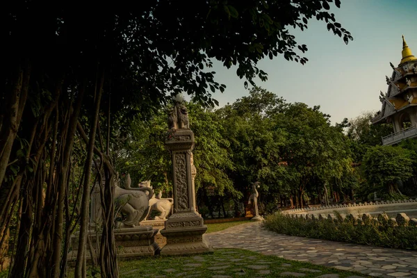 Nyugodt Hely Hogy Megnyugtassa Elme Lélek Buu Long Pagoda Látogatott — Stock Fotó