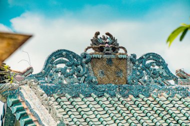 Ho Chi Minh şehri, Vietnam - 01 Mayıs 2020: Phu Chau Tapınağı manzarası, Saigon Nehri 'nin bir dalının ortasında yer almakta ve 3 asırlık bir yaşa sahiptir..