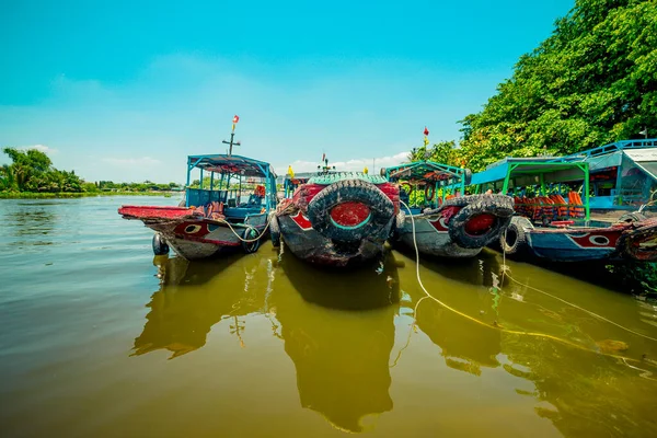 Traditional Vietnamese Wooden Boats River Vietnam Asia Beautiful Landscape Blue — Stock Photo, Image