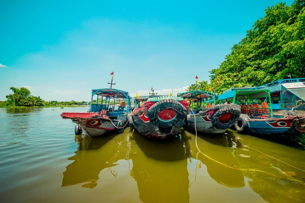 Traditional Vietnamese Wooden Boats River Vietnam Asia Beautiful Landscape Blue — Stock Photo, Image