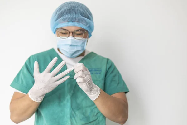 Doctor Pone Guantes Usa Máscara Médica Médico Covid Virus Corona — Foto de Stock