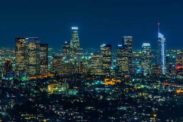 Небоскрёбы Лос Анджелеса Ночью — стоковое фото