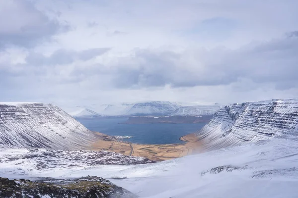 Valley between two cascade fjords Iceland — 스톡 사진