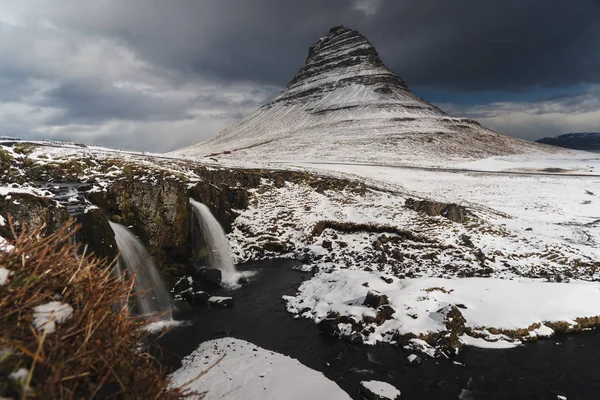 Kirkjufell μεγάλη έκθεση Άνοιξη Ισλανδία — Φωτογραφία Αρχείου