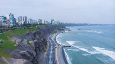 Lima sahili Peru Güney Amerika 'nın havadan görüntüsü