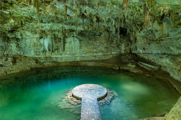 Beautiful Suytun Cenote Mexico — Stock Photo, Image