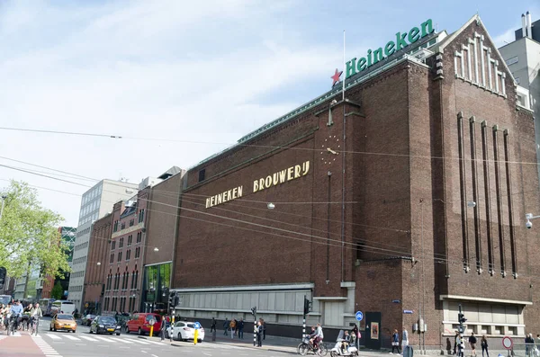 Amsterdam Hollanda 'da Heineken Bira Fabrikası
