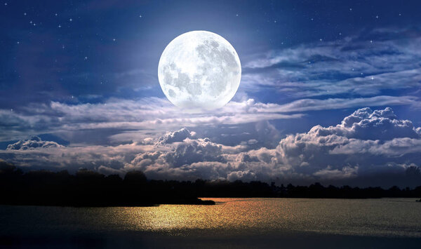Full moon over the lake