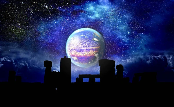 Stonehenge üzerinde X gezegeni