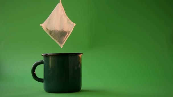 Tea Making Tea Bag 100 Cotton Rope Appears Screen Swings — Stock Video