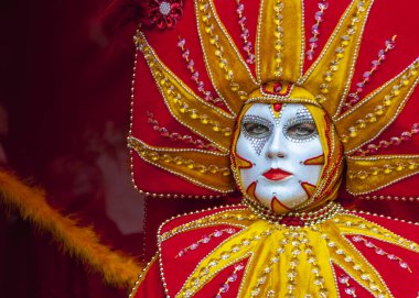Venedik Karnavalı Geleneksel Venedik maskesi