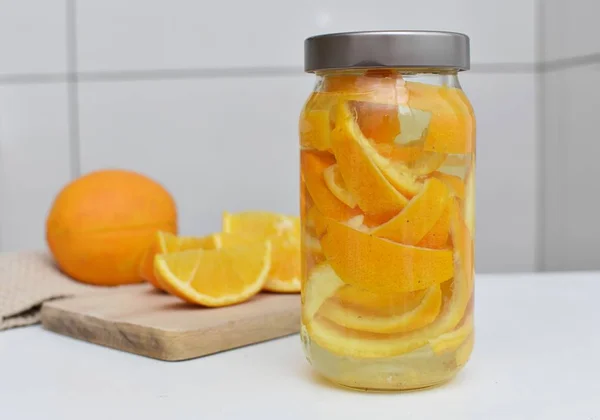 Eco Friendly Orange Peel Infused Vinegar All Purpose Cleaning Zero — 스톡 사진