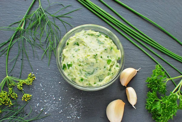 Appetizer Garlic Butter Herbs Dill Parsley Green Onion Top View — Stock Photo, Image
