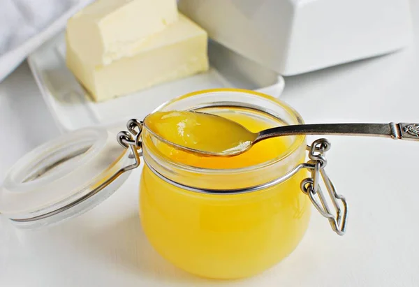 Frisch Zubereitete Gheebutter Geklärte Butter Rustikalen Glas — Stockfoto