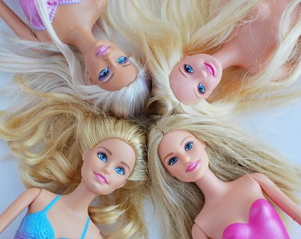 Vilnius Lituanie Mai 2018 Poupées Barbie Aux Cheveux Blonds — Photo