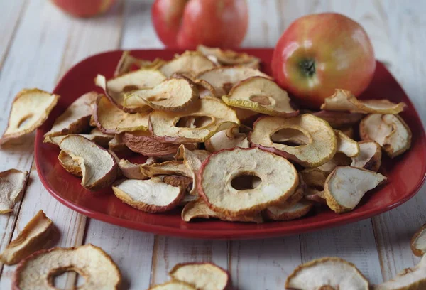 Benefícios Das Frutas Legumes Secos Batatas Fritas Maçã Secas Maçãs — Fotografia de Stock
