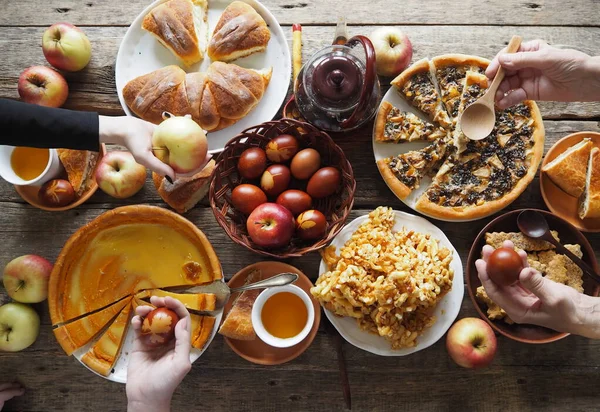 Fête Nourriture Pâques Gâteries Avec Des Gâteaux Pâques Des Œufs — Photo