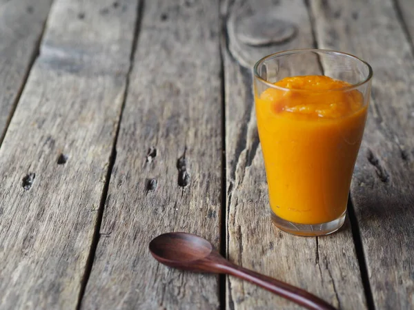 Ett Glas Naturlig Smoothie Juice Cocktail Gjord Hemma Fruktkött Hemmagjord — Stockfoto