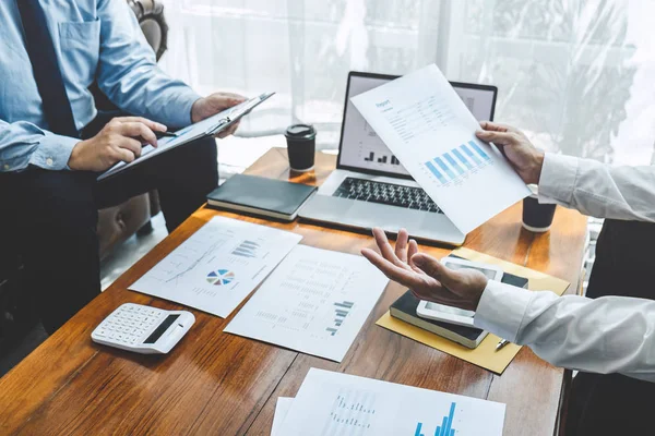 Conferência de cooperação entre parceiros executivos em matéria de investimento — Fotografia de Stock