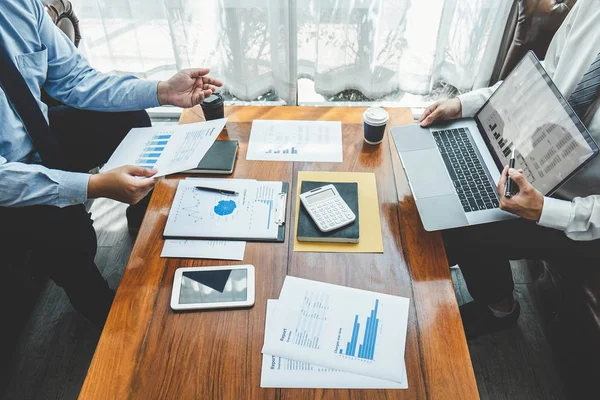 Conferência de cooperação entre parceiros executivos em matéria de investimento — Fotografia de Stock