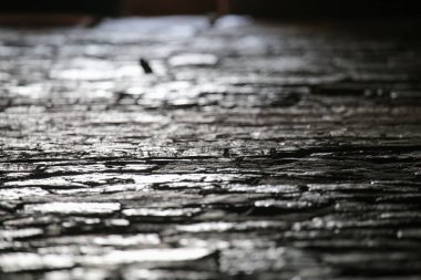 Myanmar, Bagan 'daki antik bir tapınakta taş zemin.