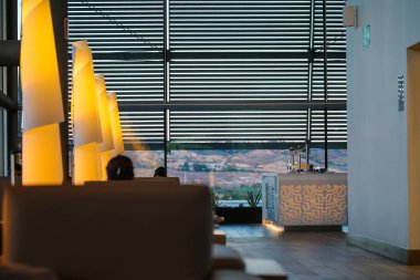 Havaalanındaki bir iç işlerinin elemanları.