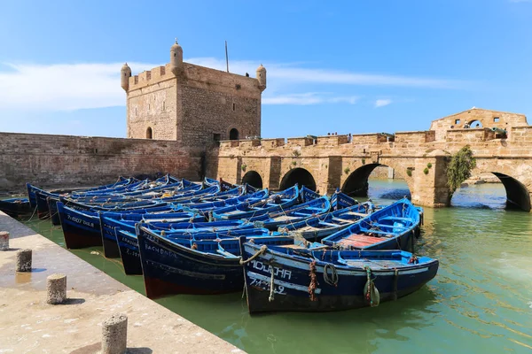 Barche da pesca nell'antico porto di Essaouira — Foto Stock