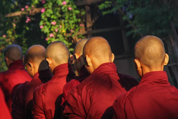 Monks in robes — Stock Photo, Image