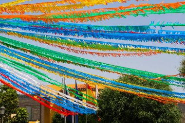 İspanya 'daki kutlama için kilisenin dekorasyonu.