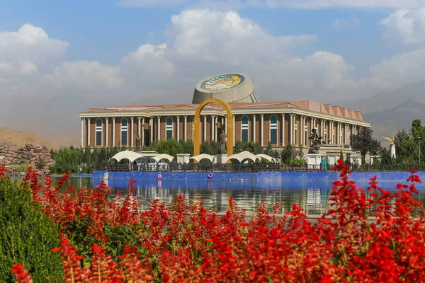 Dushanbe, Tacikistan 'ın sarayı.
