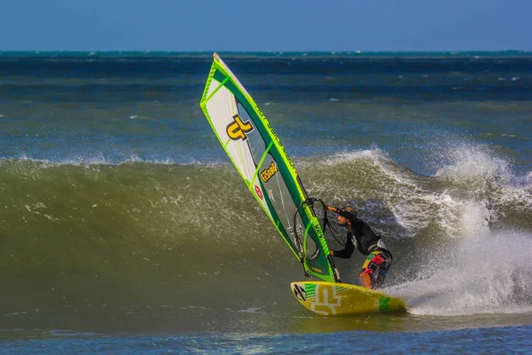 Windsurfing Wave Riding Jumpings Perfect Waves — Stock Photo, Image