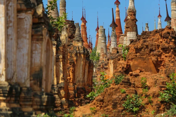 Semi Dilapidated Restoted Stupas Ancient Pagodas Myanmar — Stock Photo, Image