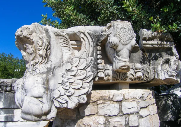 Colonne Rovine Antico Tempio Romano Sulla Montagna Turchia — Foto Stock