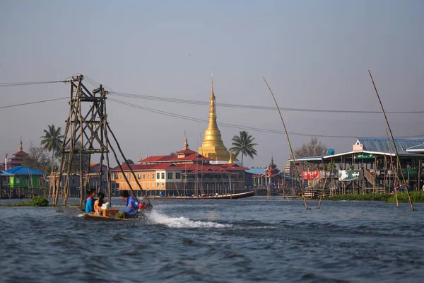 Famous Fishermen Inle Lake Myanma Working Sunrise — Stock Photo, Image
