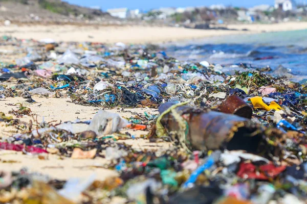 View Sandy Beach Full Plastic Garbage Ecological Problem Garbage Oceans — Stock Photo, Image