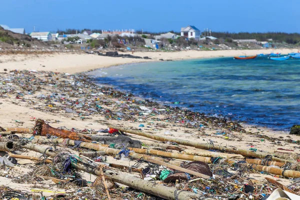 Huge Amount Plastic Trash Thrown Asian Beach Huge Amount Plastic — Stock Photo, Image