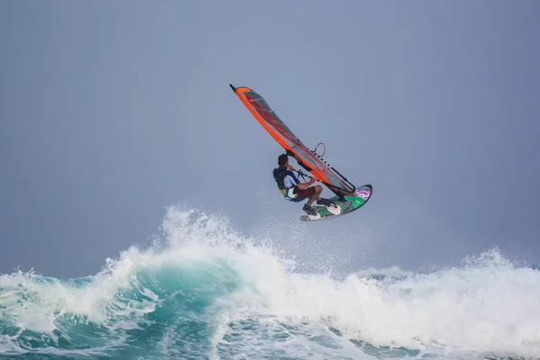 Tartle Beach Mui Vietnam Prosince 2015 Windsurfer Igor Judakov Dělat — Stock fotografie