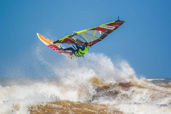 Marruecos Essaouira Moulay Buzerktoun Mayo 2016 Tour Americano Windsurf Windsurfer Imagen de archivo