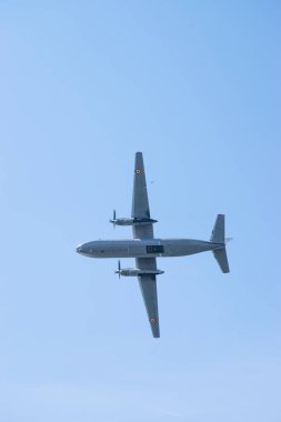 Bükreş / Romanya - Havacılık Gösterisi - 21 Eylül 2019: Gökyüzünde uçan An30 askeri uçak