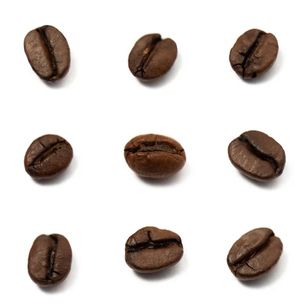 Makrofotózás Variációinak Kávébab Izolált Fehér Alapon — Stock Fotó