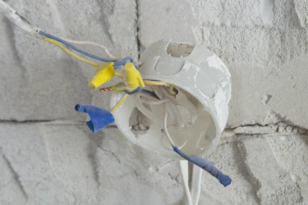 Primer Plano Cable Eléctrico Trifásico Una Caja Conexiones — Foto de Stock