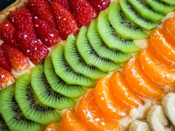 Fruits Tranches Contexte Fraise Kiwi Ananas Pamplemousse Orange Image Libre De Droit Par Guzel C