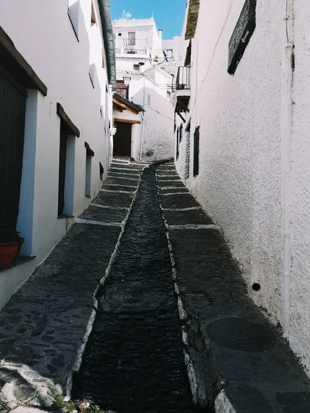 Pampaneira Andalucía España Calle Pampaneira Por Donde Fluye Arroyo —  Fotos de Stock