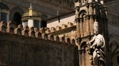 Katedral, Palermo, Sicilya, İtalya. Katedral, 12. yüzyılda kurulmuş bir Roma Katolik kilisesidir.
