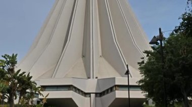 Madonna delle Lacrime, Syracuse, Sicilya, İtalya. Bazilika 1994 yılında açıldı.
