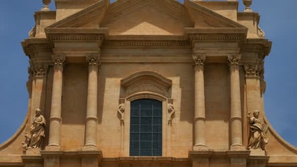 意大利西西里的诺托多摩教堂是一座建于18世纪初的罗马天主教大教堂 — 图库视频影像