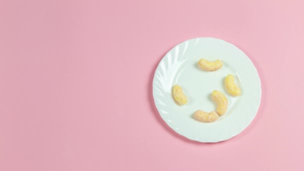 Stop motion Snack palillo de maíz dulce con espacio para texto — Vídeos de Stock